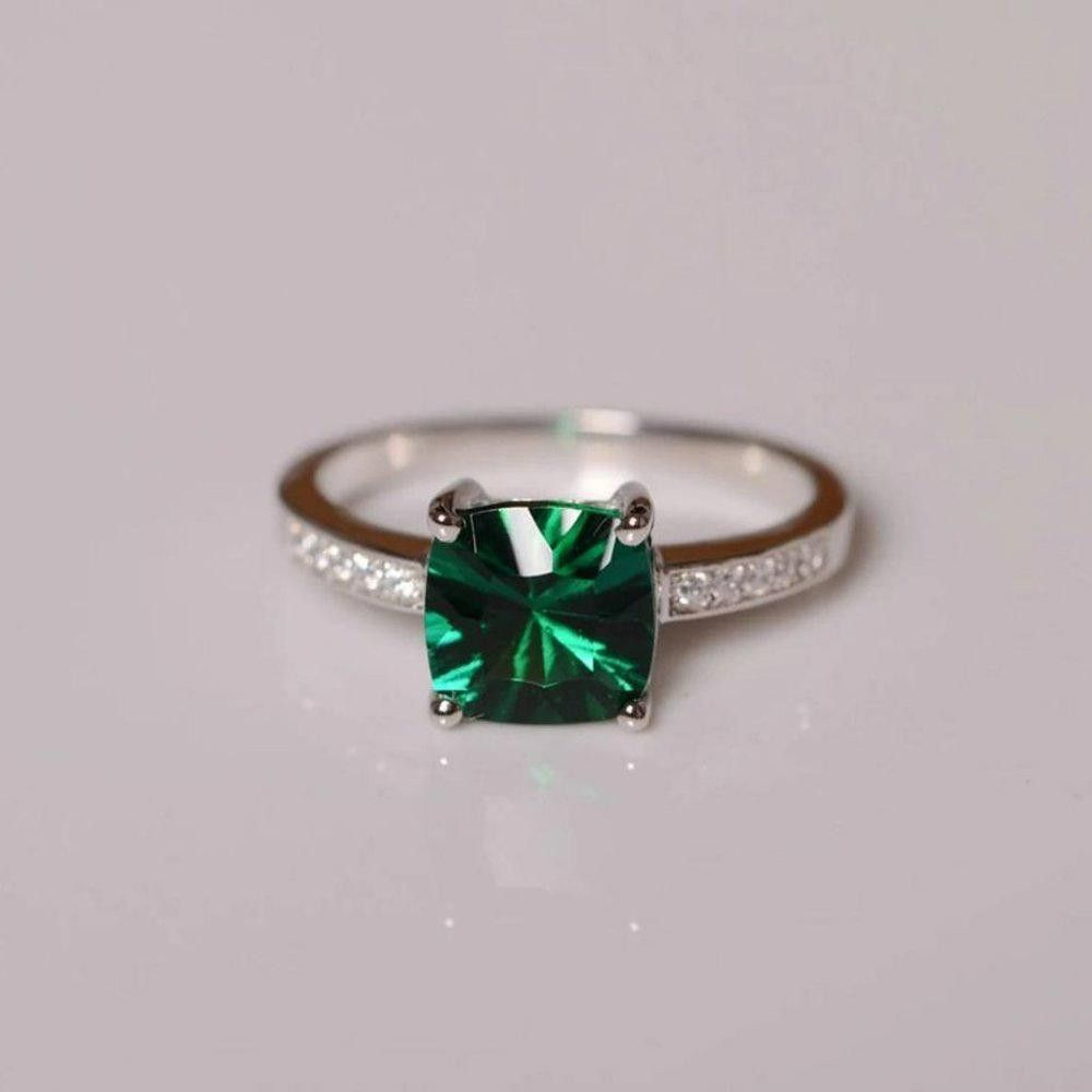 Designer Sterling Silver Emerald Green Topaz Promise Ring - Size 6 Size ONE SIZE - 6 Thumbnail