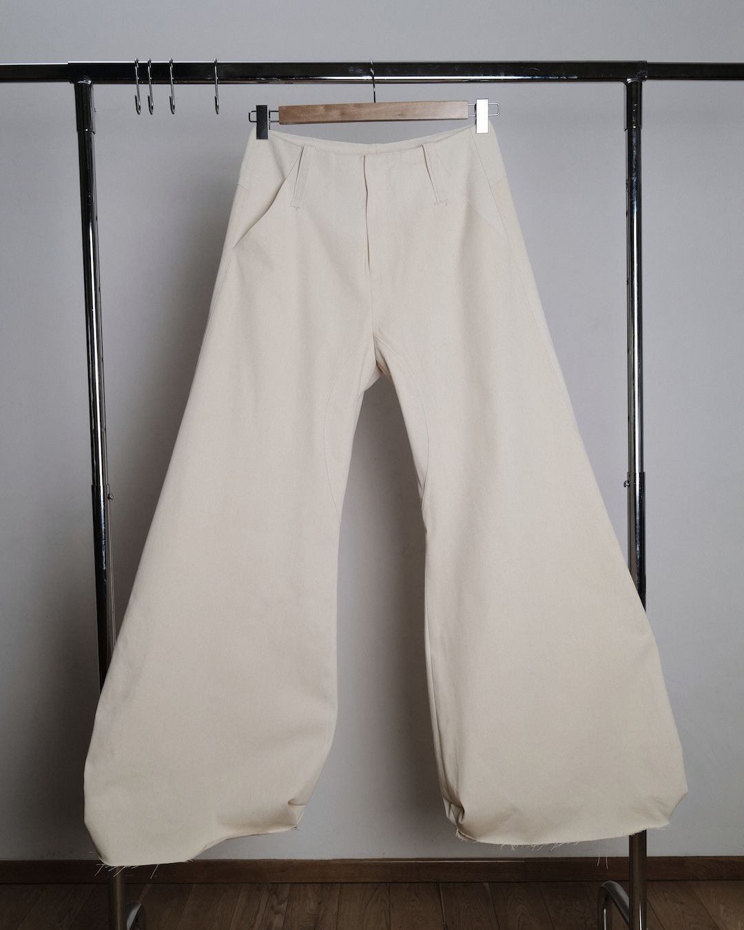 Other UNBLEACHED PARACHUTE PANTS Size US 32 / EU 48 - 1 Thumbnail