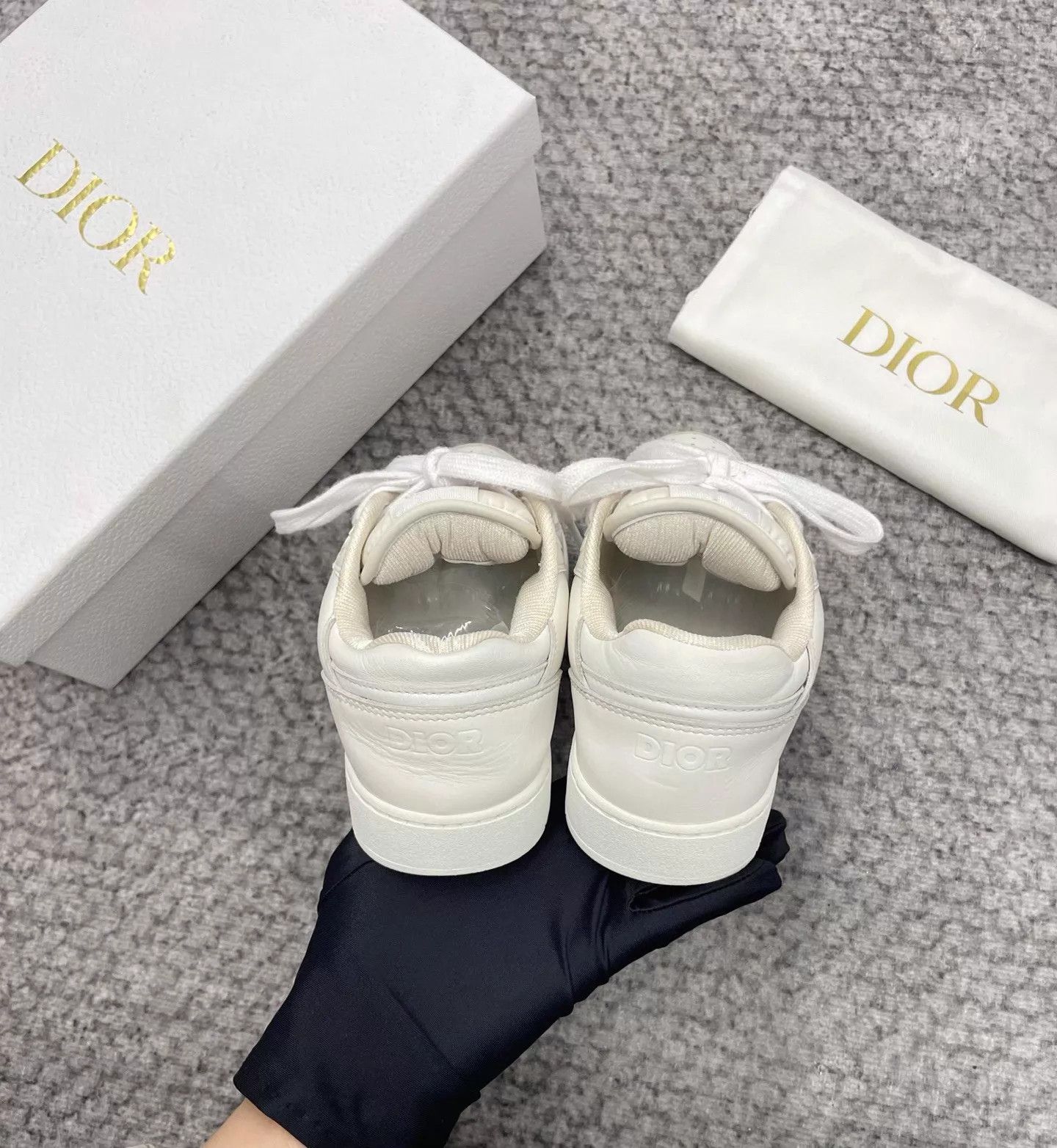 Dior DIOR Women's White Leather Sneakers 36 Embossed Cutout Size US 5.5 / IT 35.5 - 6 Thumbnail