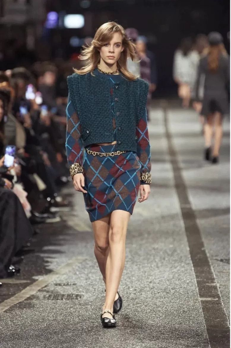 Chanel Chanel Colorblock Quilted Cashmere Knit Dress Size 36" / US 14 / IT 50 - 1 Thumbnail