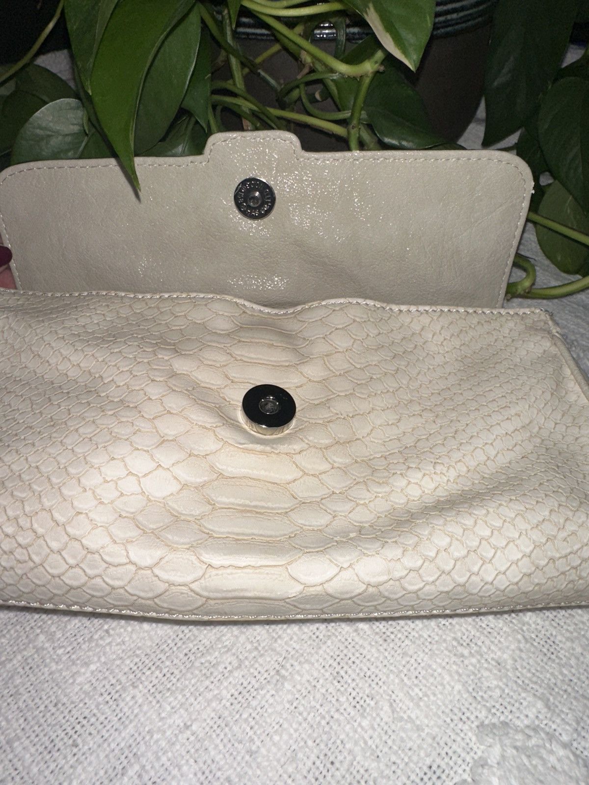 Guess Vintage Guess Clutch Size ONE SIZE - 4 Thumbnail