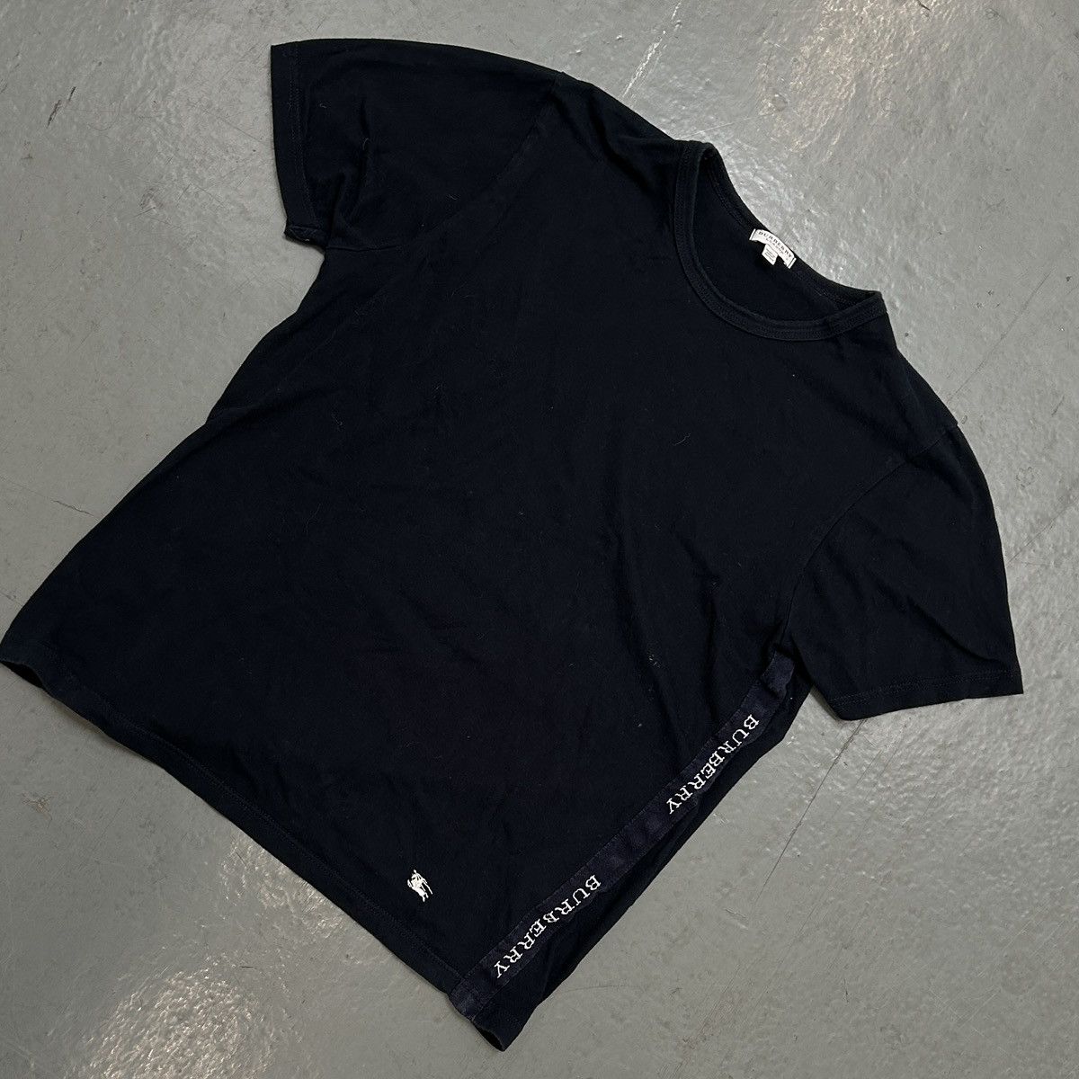 Burberry Burberry Logo Tape T-Shirt Navy Size US S / EU 44-46 / 1 - 1 Thumbnail