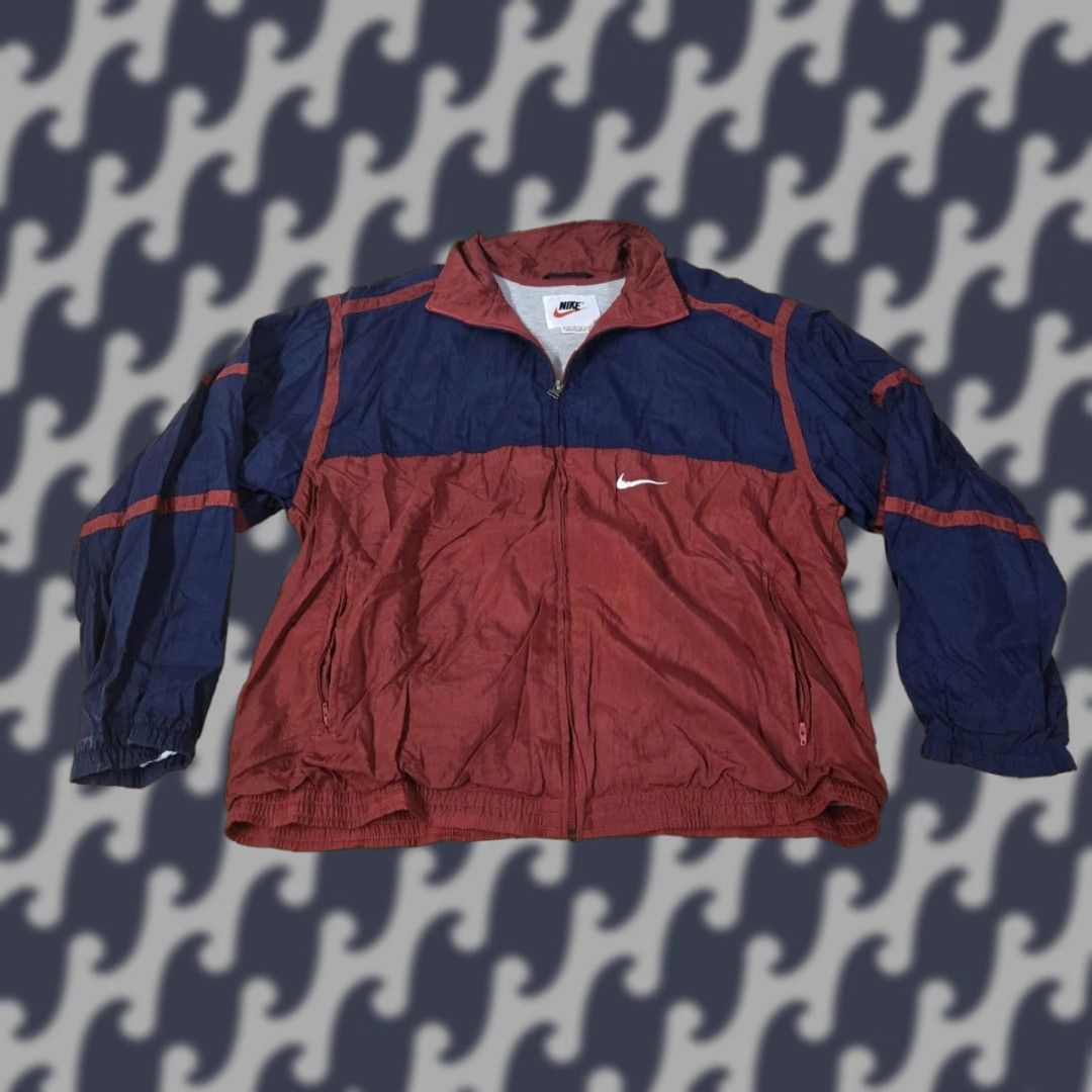 Nike VINTAGE Nike Jacket Mens Large Red Blue Swoosh Track Full Zip Windbreaker 90s Size US L / EU 52-54 / 3 - 1 Thumbnail