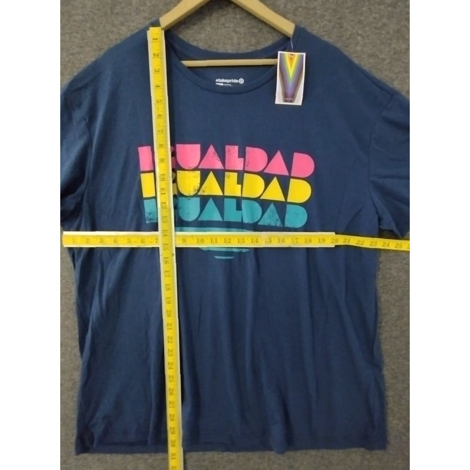 Vintage #takepride Adult IgualDaD Equality T-Shirt Blue XXL - Unisex Shirt, Crew Neck, Short Sleeve, Graphic Print, Logo Accent, 90s Theme? Size US XXL / EU 58 / 5 - 4 Thumbnail