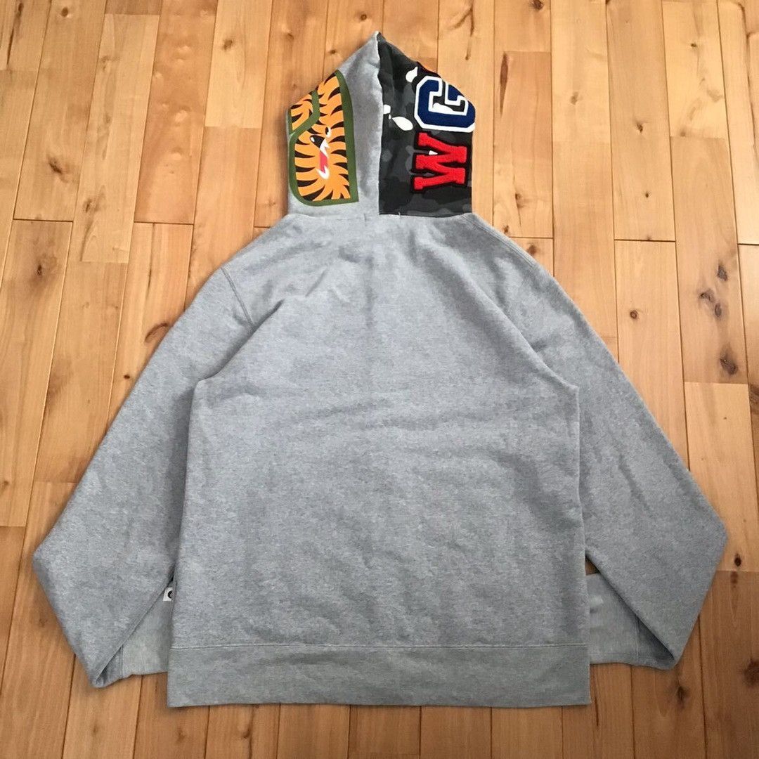 Bape 💫Glow in the dark💫 BAPE city camo shark full zip hoodie APE Size US XL / EU 56 / 4 - 3 Thumbnail