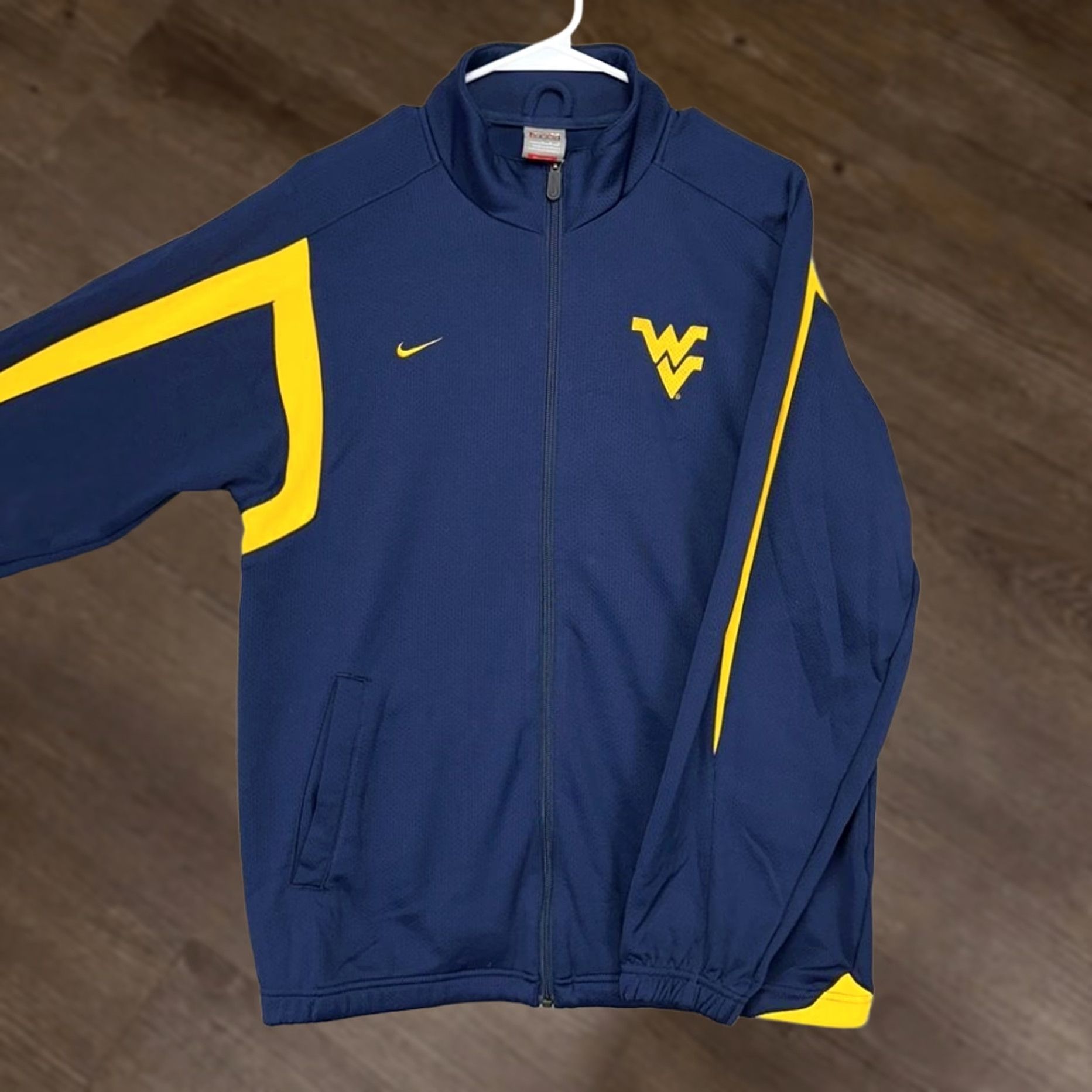Nike VINTAGE West Virginia Mountaineers Nike Jacket Men Medium Navy Blue Zip Full ZIp EUC Size US M / EU 48-50 / 2 - 1 Thumbnail