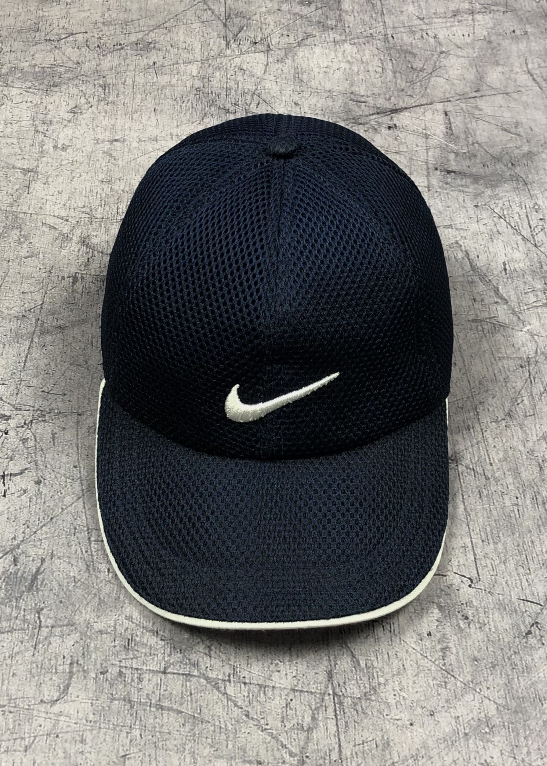 Nike 90s Vintage Nike Swoosh Mesh Cap Size ONE SIZE - 1 Thumbnail