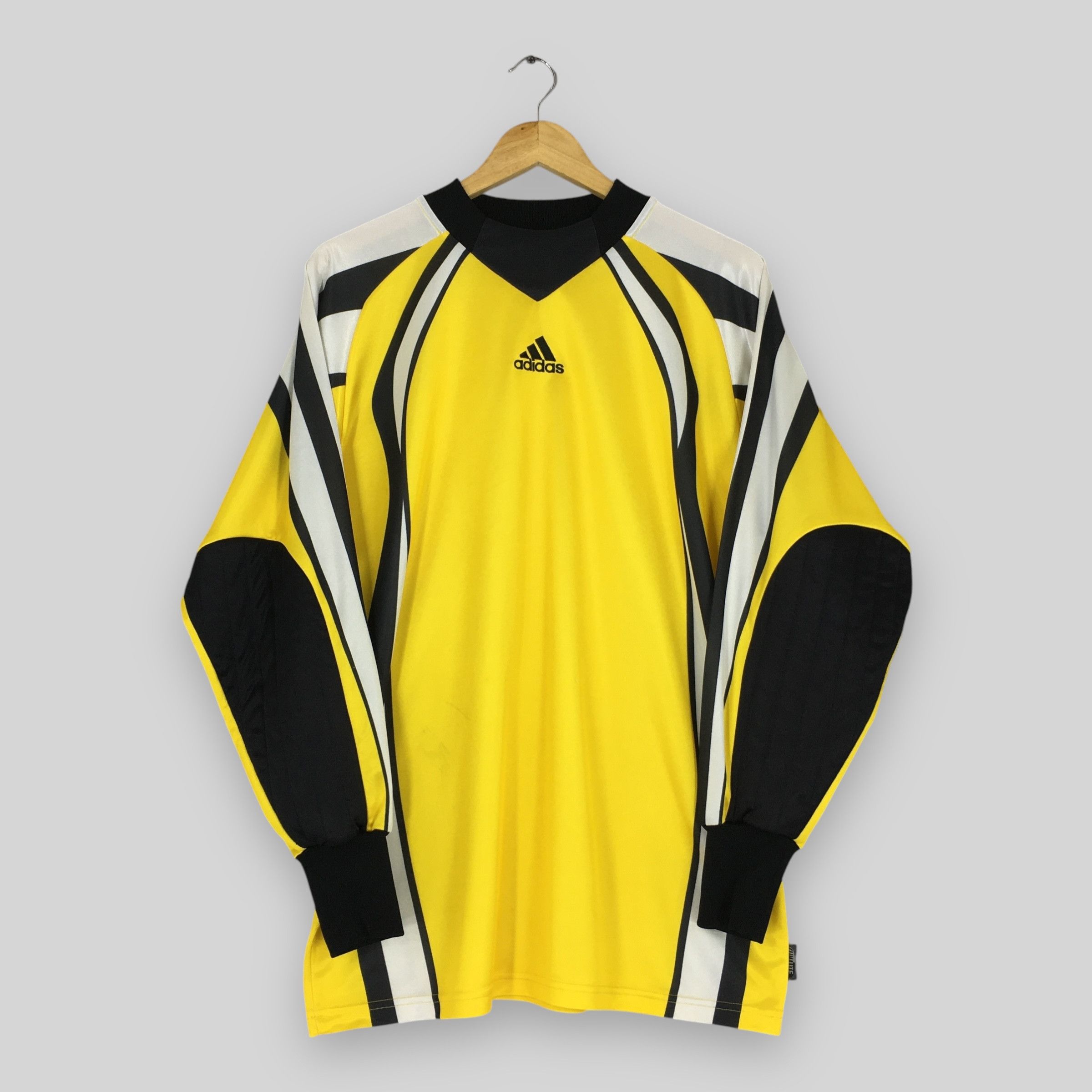 Adidas Vintage Adidas Equipment Goalkeeper Jersey Medium Size US M / EU 48-50 / 2 - 1 Thumbnail
