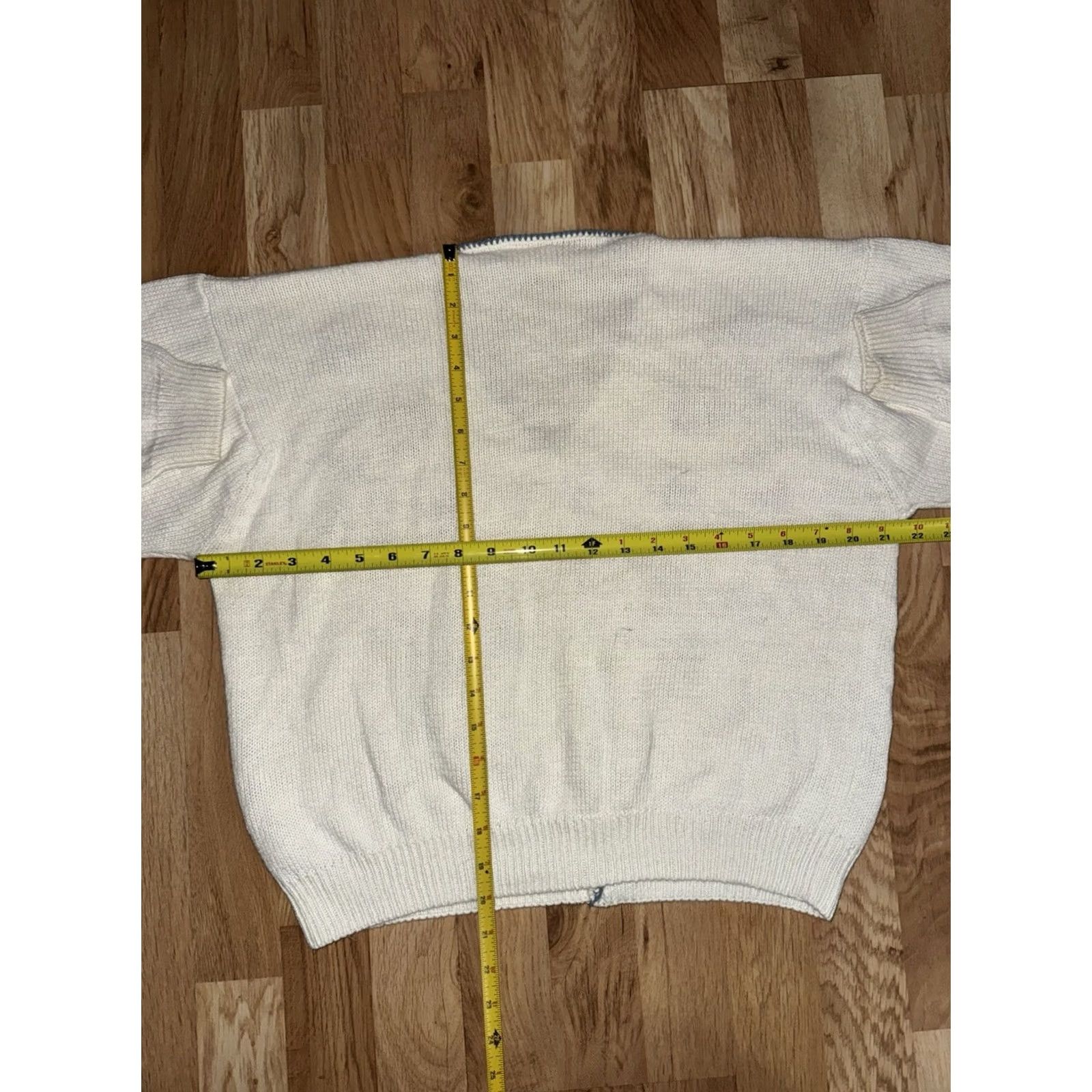 Vintage VINTAGE Huntington Ridge Women’s Cardigan Medium White Embroidered Floral 80s Size M / US 6-8 / IT 42-44 - 4 Thumbnail