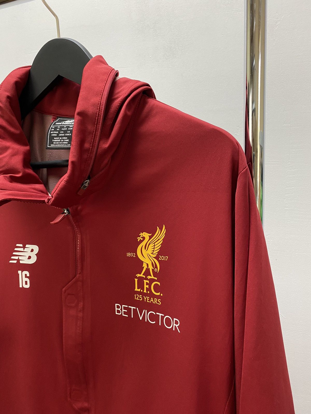New Balance New balance #16 Grujic Liverpool Windbreaker Jacket Size US XL / EU 56 / 4 - 8 Thumbnail