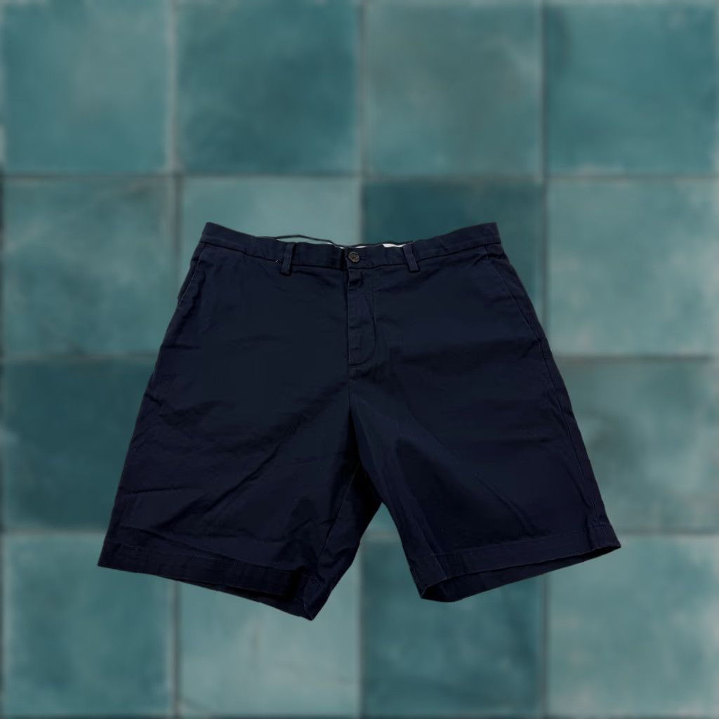 Banana Republic Banana Republic Shorts Mens 36 Blue Aiden Short Chino 9 Inseam Casual Size US 36 / EU 52 - 1 Thumbnail