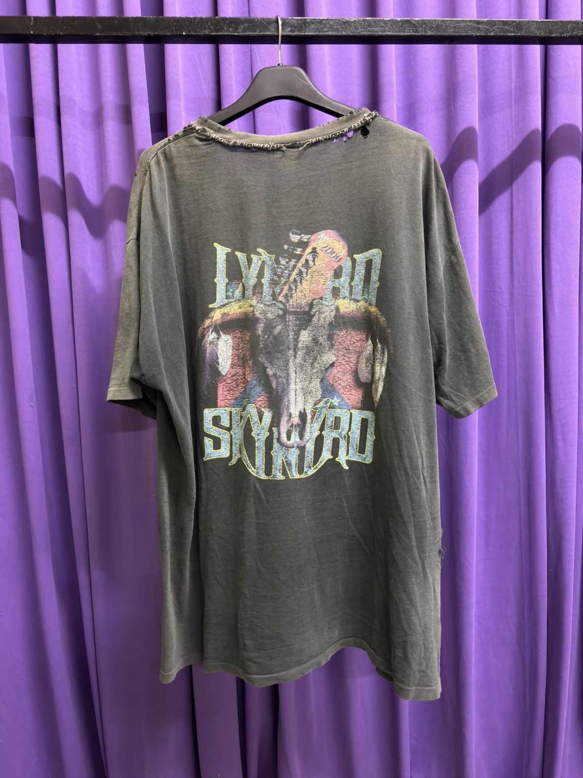 Band Tees vintage distressed sun faded lynyrd skynyrd thrashed erd Size US XL / EU 56 / 4 - 8 Thumbnail