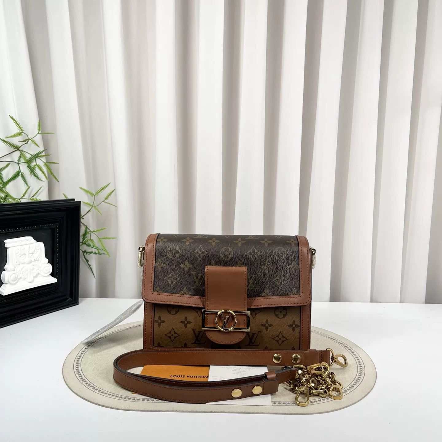 Louis Vuitton Pre-loved Bag Very good condition Size ONE SIZE - 1 Thumbnail