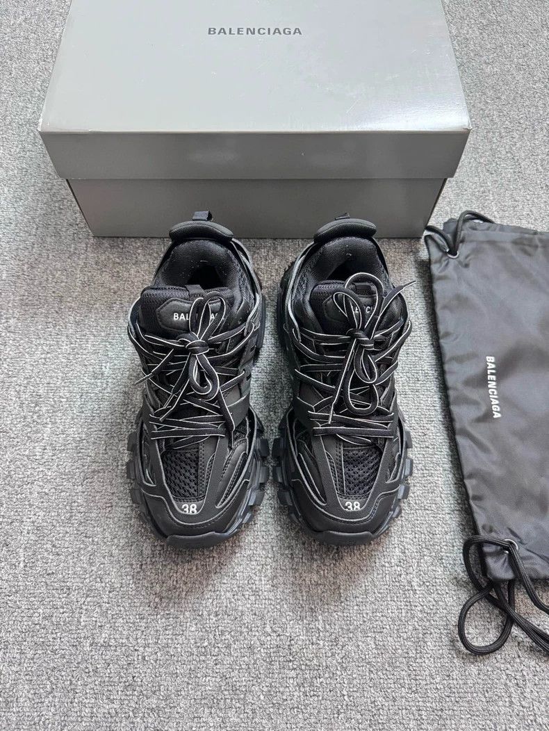 Balenciaga Balenciaga Black track dad shoes 2502-Nextarrow Size US 5.5 / EU 38 - 2 Thumbnail