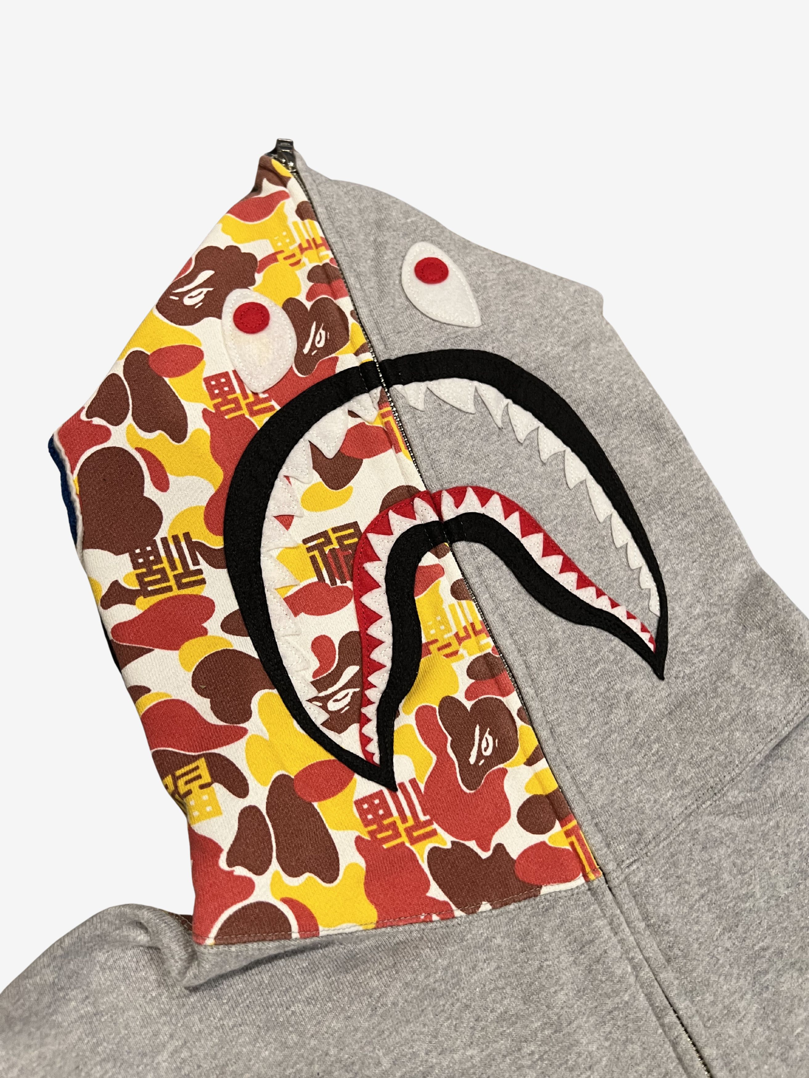Bape A Bathing Ape Beijing Store Exclusive Full Zip Shark Hoodie Size US XL / EU 56 / 4 - 3 Thumbnail