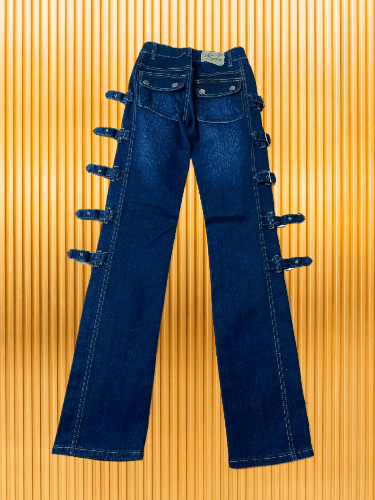 Japanese Brand Vintage Jeans Y2K Grunge Low Rise Bootcut Denim Jeans Size 25" / US 0 / IT 36 - 1 Thumbnail