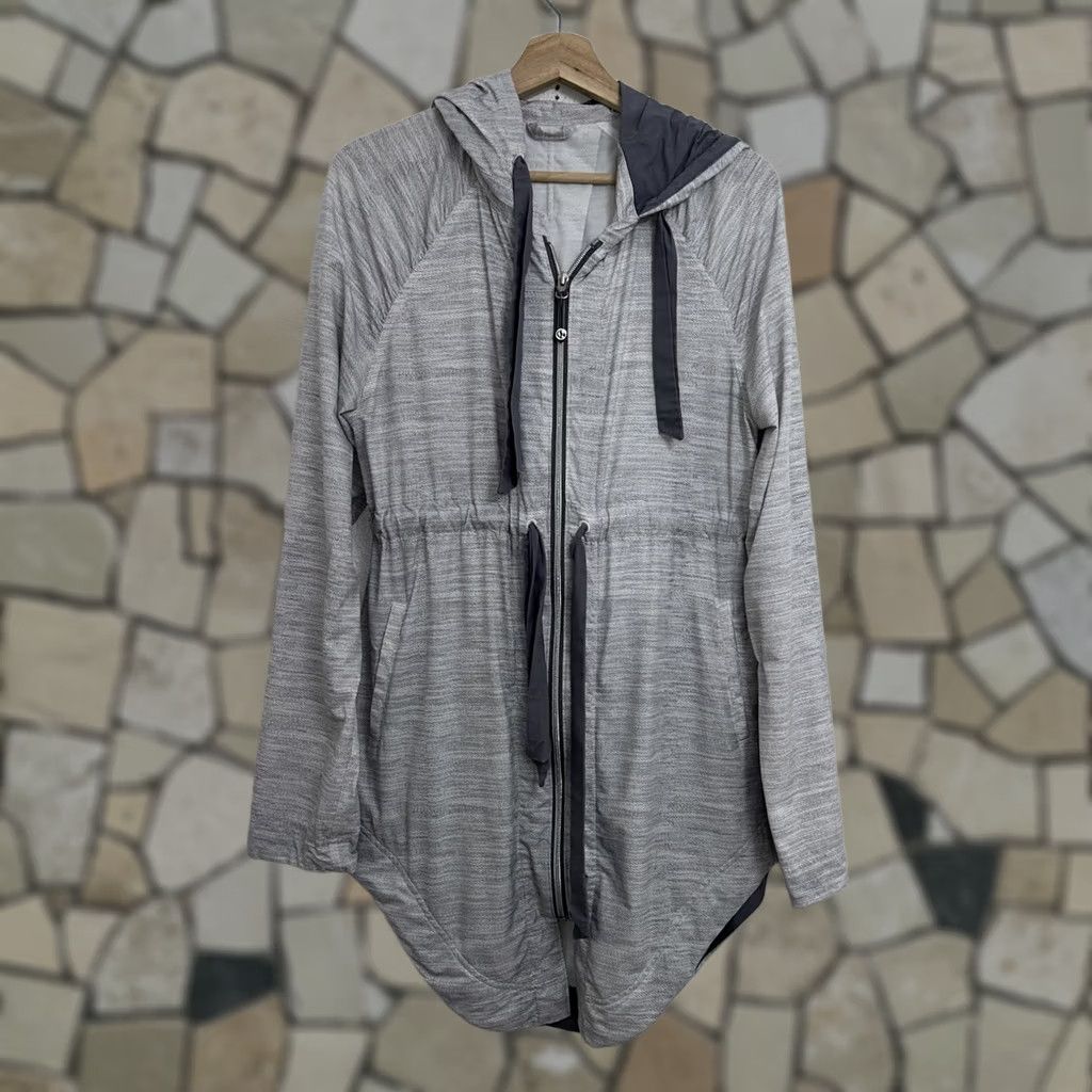 Lululemon Lululemon Vitality Full Zip Hoodie Gray Jacket Women’s Size 8 Size M / US 6-8 / IT 42-44 - 1 Thumbnail