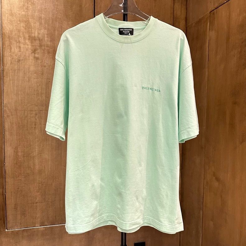Balenciaga Balenciaga Mint green embroidered logo short sleeves Size US S / EU 44-46 / 1 - 1 Thumbnail