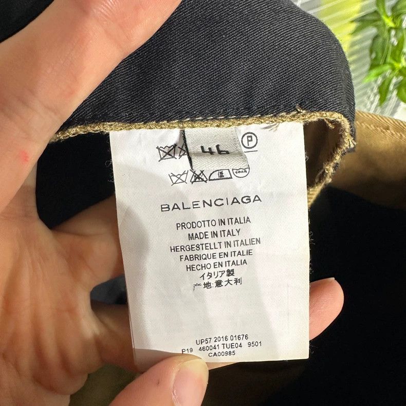 Balenciaga Balenciaga size 46 Pants + slacks Size US 30 / EU 46 - 8 Thumbnail