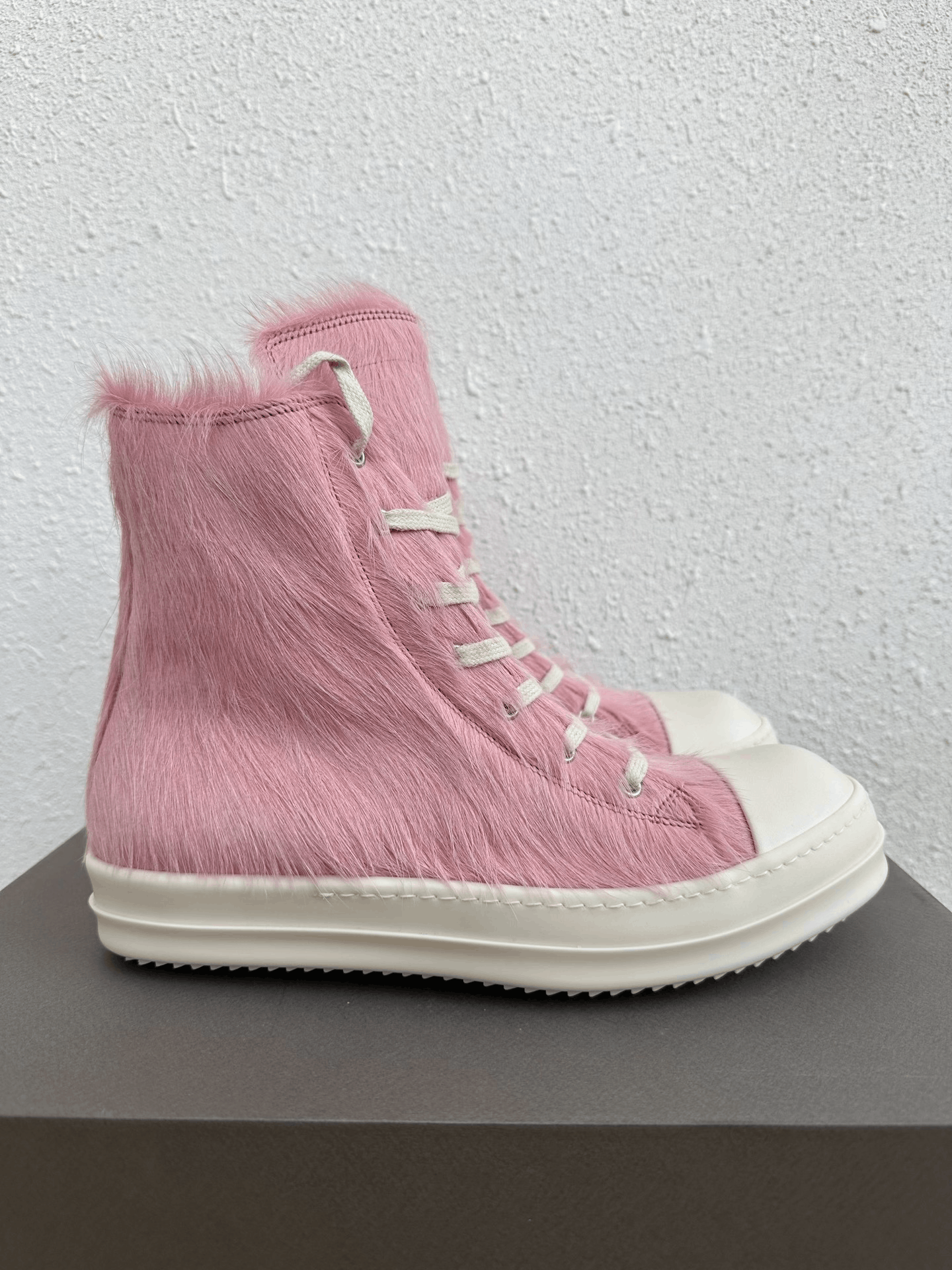 Rick Owens Rick Owens Pink Horsehair Main Line Sneakers Size US 9 / EU 42 - 1 Thumbnail