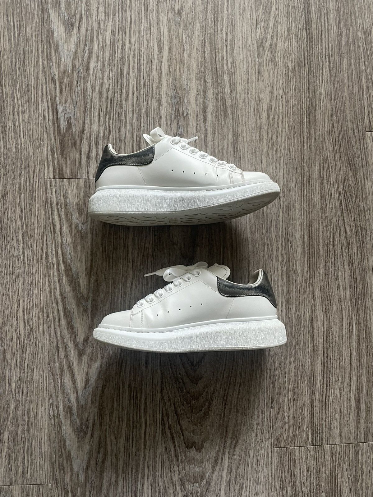 Alexander McQueen Alexander Mcqueen Size US 6 / EU 39 - 2 Thumbnail