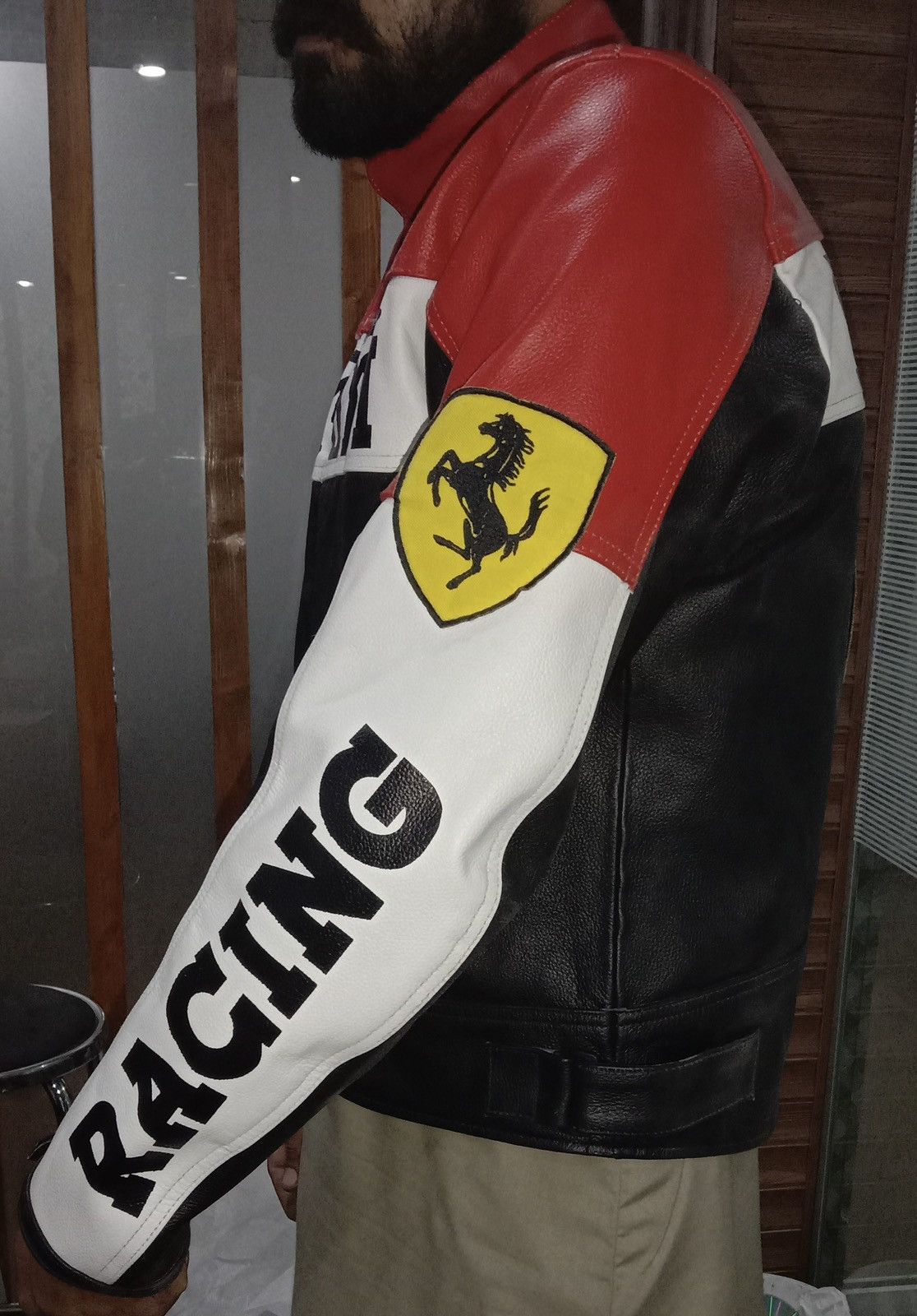 Genuine Leather Vintage Ferrari Motorcycle Racing Leather Jacket Size US M / EU 48-50 / 2 - 5 Thumbnail