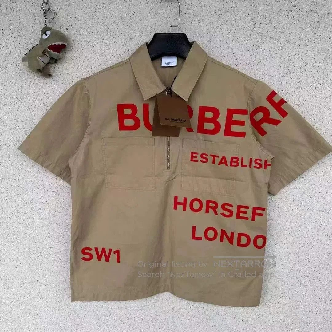 Burberry Burberry Half. Size XS / US 0-2 / IT 36-38 - 1 Thumbnail