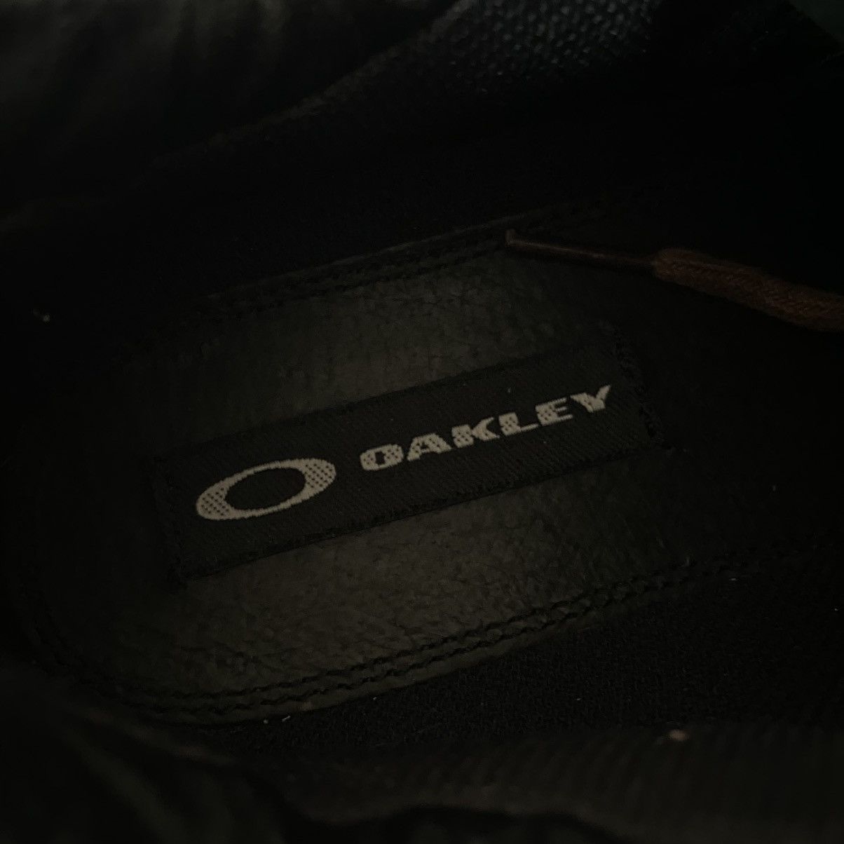 Oakley 90s Oakley Blender Gorpcore Leather Sneakers Shoes Size US 9.5 / EU 42-43 - 14 Thumbnail