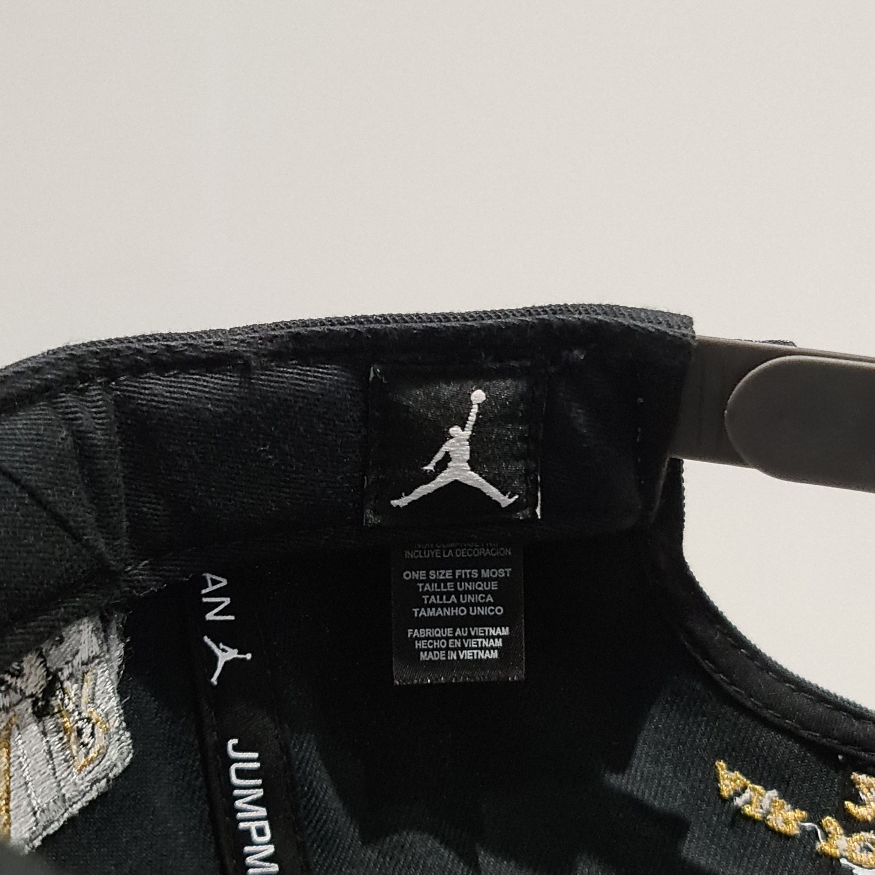 Jordan Brand Jordan Cap Snapback 'New York City' Black/Grey Size ONE SIZE - 8 Thumbnail