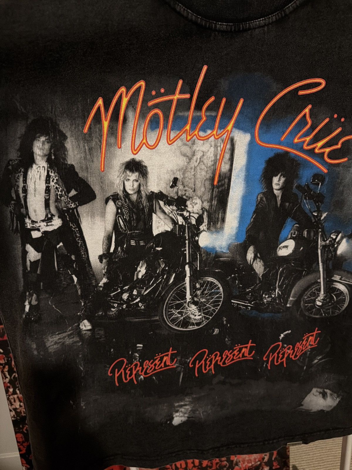 Other Motley Crue Tee Size US XL / EU 56 / 4 - 3 Thumbnail