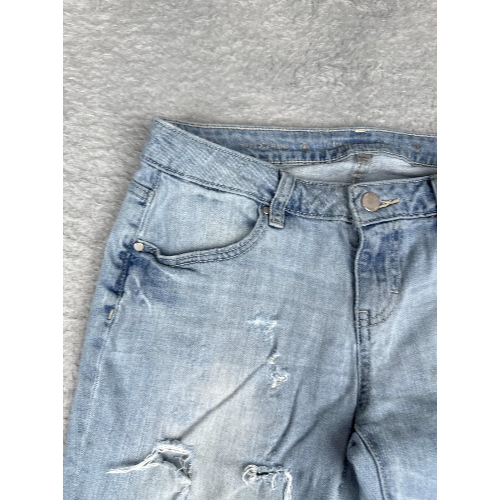 Vintage Jennifer Lopez Bermuda Shorts Womens 0 Blue Distressed Floral Beaded Rhinestone Size 25" / US 0 / IT 36 - 4 Thumbnail