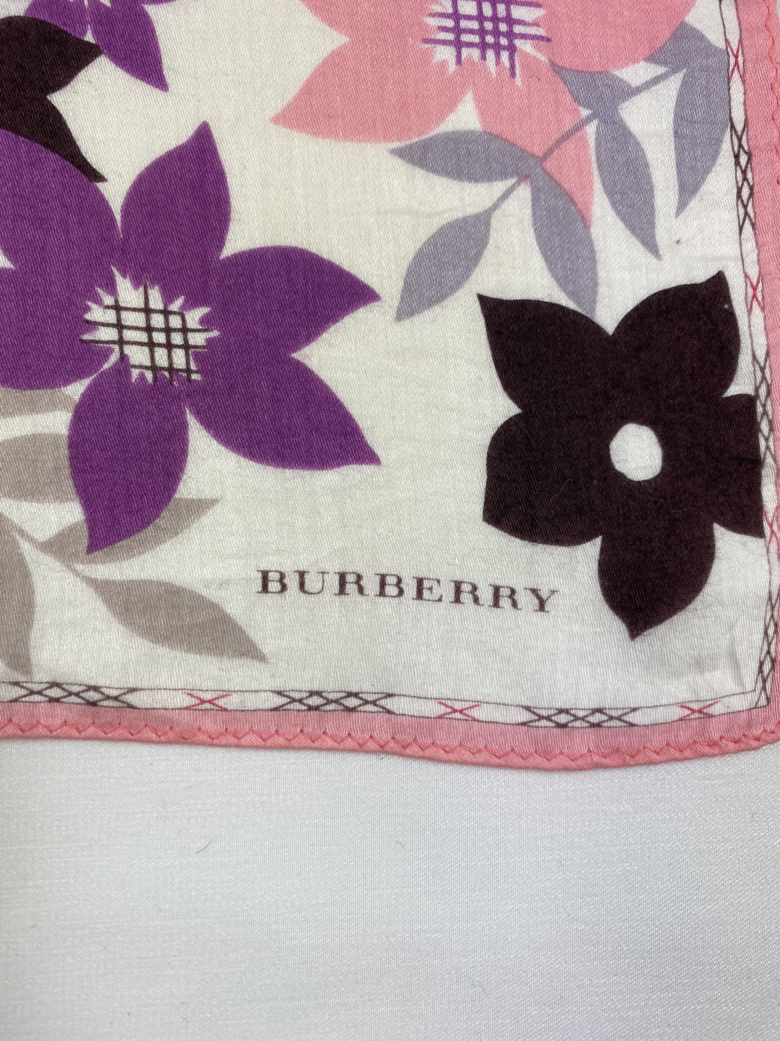 Burberry Burberry Handkerchief / Bandana / Neckerchief Size ONE SIZE - 5 Thumbnail
