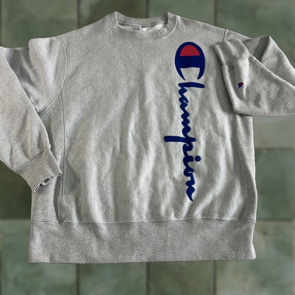 Champion VTG 90s Champion Reverse Weave Spellout Crewneck Gray Sweatshirt Men's Size M Size US M / EU 48-50 / 2 - 1 Thumbnail