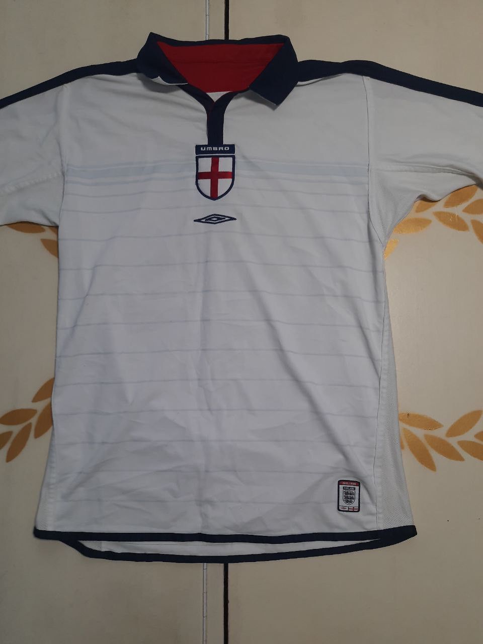 Umbro Umbro England Reversible Jersey 2003-2005 Size US M / EU 48-50 / 2 - 10 Thumbnail