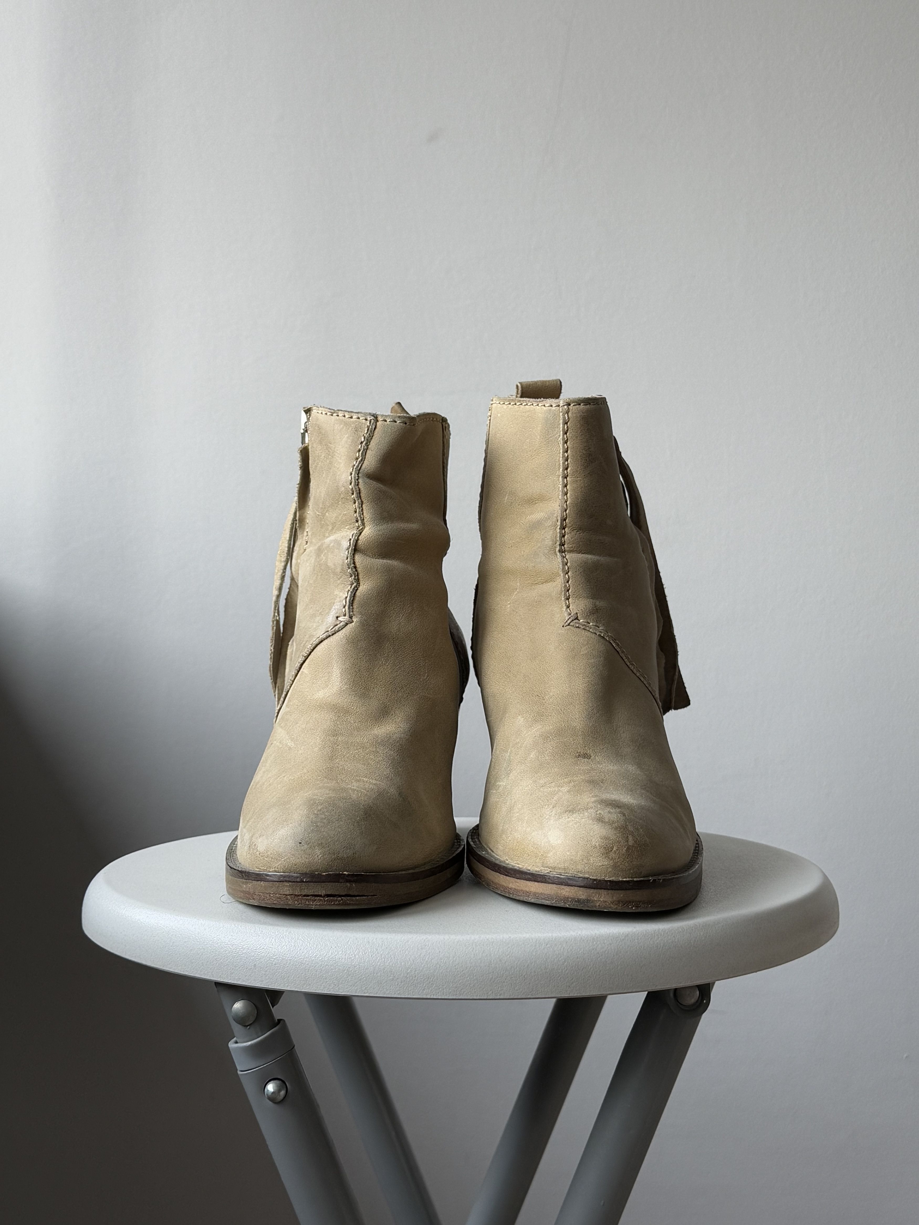 Acne Studios Acne Studios Pistol Taupe Beige Side Zip Ankle Heel Boots Size US 9 / IT 39 - 5 Thumbnail