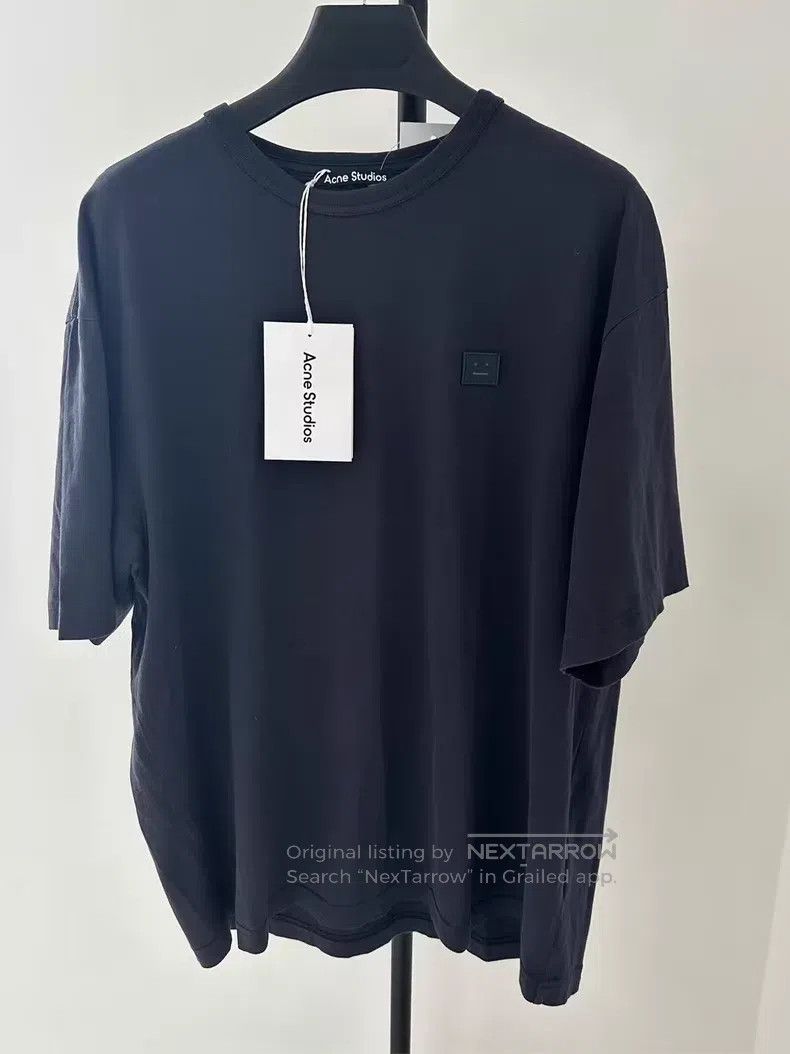 Acne Studios Acne Studios Smiley Patch Short Sleeve T-Shirt Size US S / EU 44-46 / 1 - 1 Thumbnail
