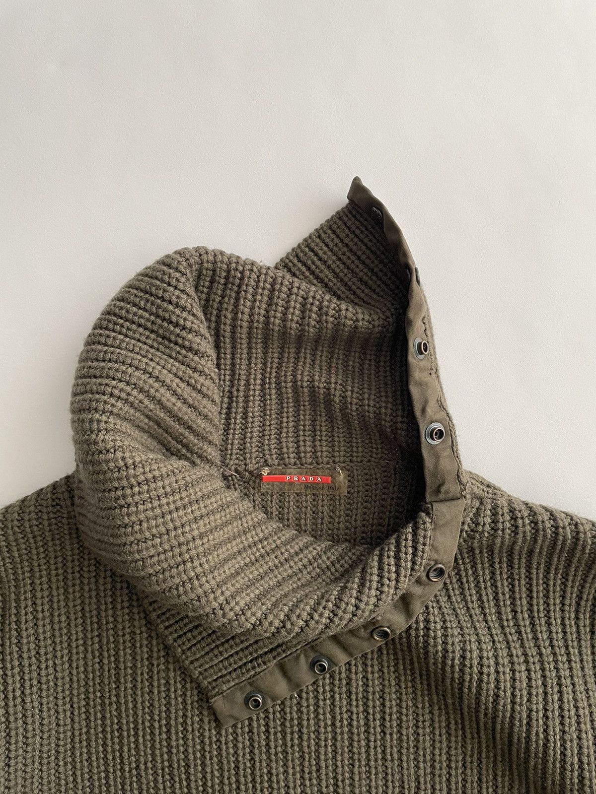 Prada Prada Early 2000’s Heavy Wool Turtleneck Wool Sweater Size US M / EU 48-50 / 2 - 6 Thumbnail