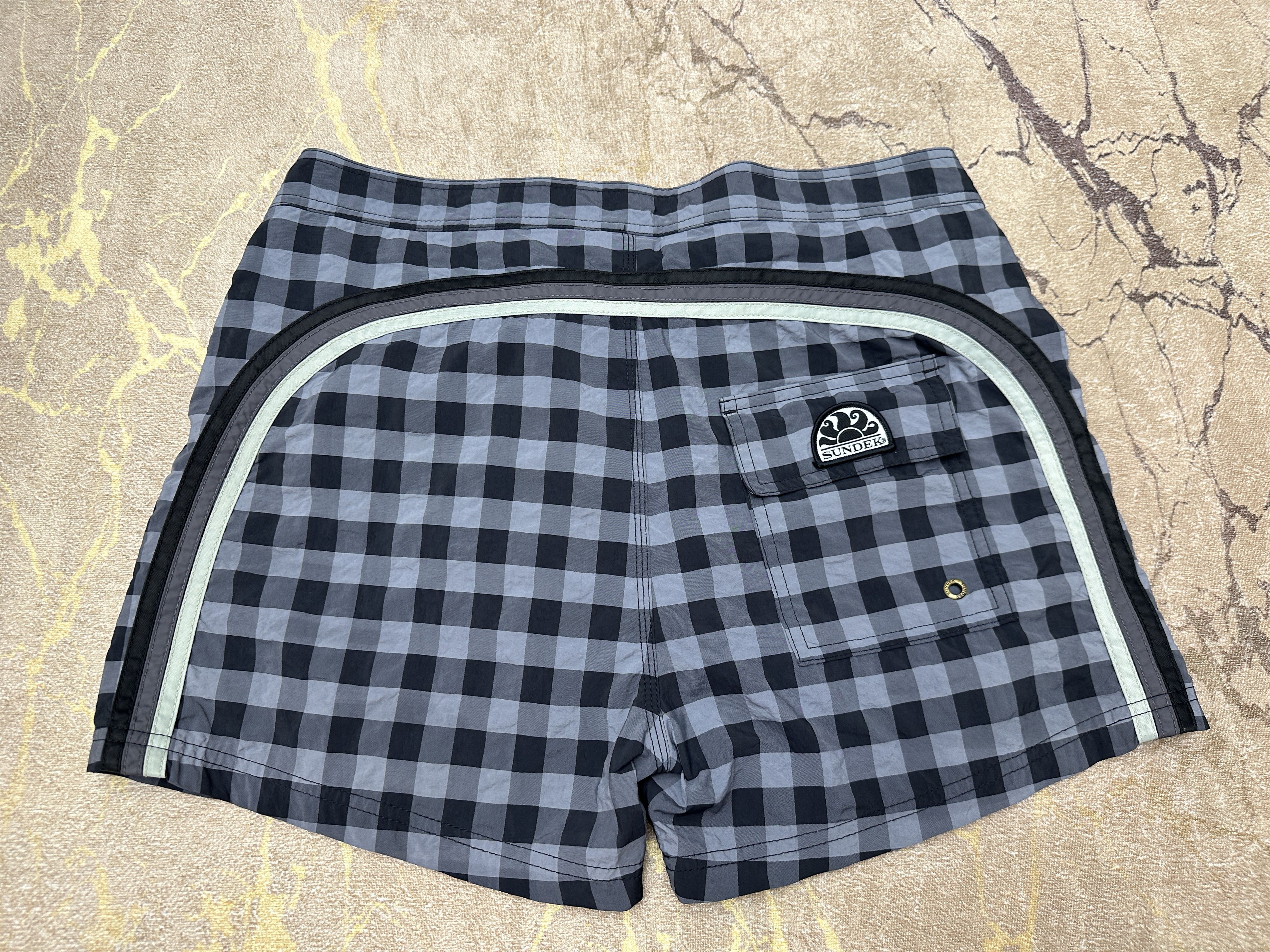 Sundek Tartan Check Sundek 30 Beach Short Trunks BathSuit Size 30 S Size US 30 / EU 46 - 1 Thumbnail