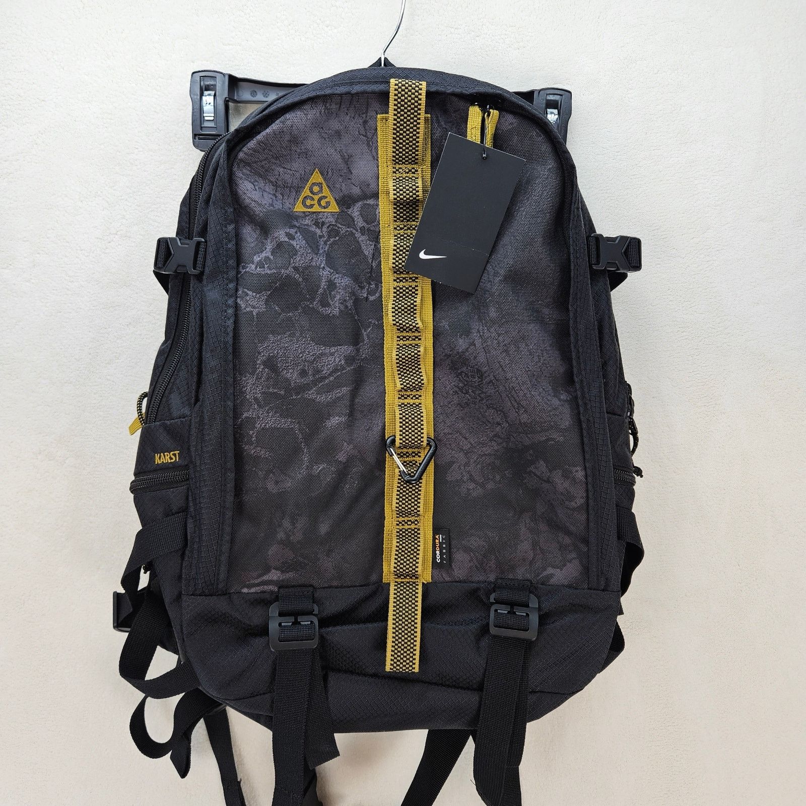 Nike NIKE ACG KARST BACKPACK PEAT MOSS DD3393-010 RARE Size ONE SIZE - 1 Thumbnail