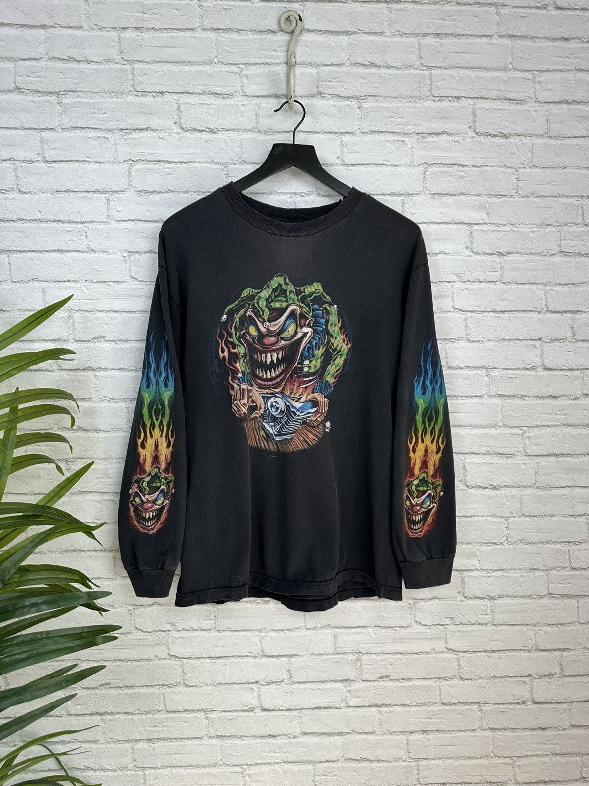Vintage (L) THRASHED DEMENTED CLOWN Faded Vintage Longsleeve Tee Size US L / EU 52-54 / 3 - 2 Thumbnail