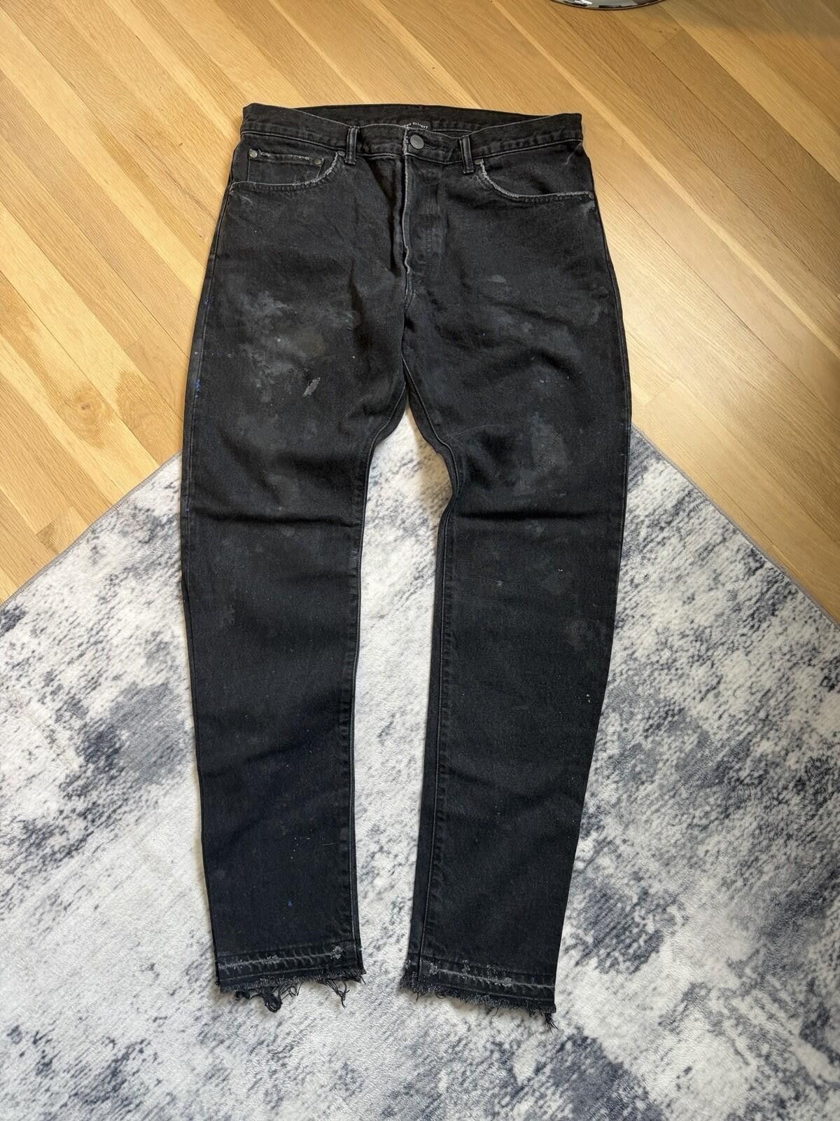 John Elliott John Elliot Painted Distressed Jeans Black Size 33 Size US 33 - 1 Thumbnail