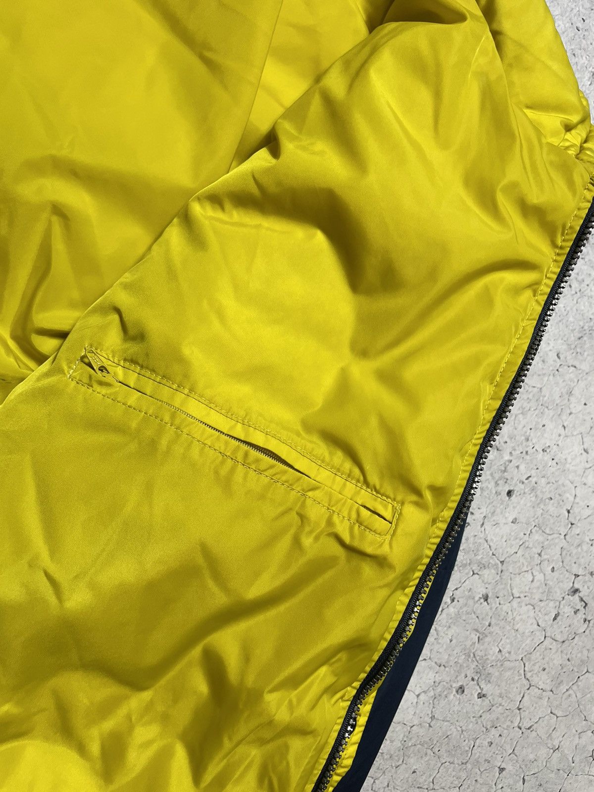 Nike Crazy Vintage 90's Nike Down Puffer Jacket Big Swoosh Drill Size US XL / EU 56 / 4 - 14 Thumbnail