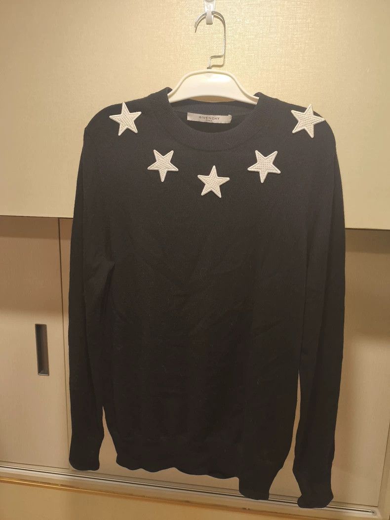 Givenchy Givenchy SizeOS True black star-knit sweater, 100% cashmere Size US M / EU 48-50 / 2 - 2 Thumbnail
