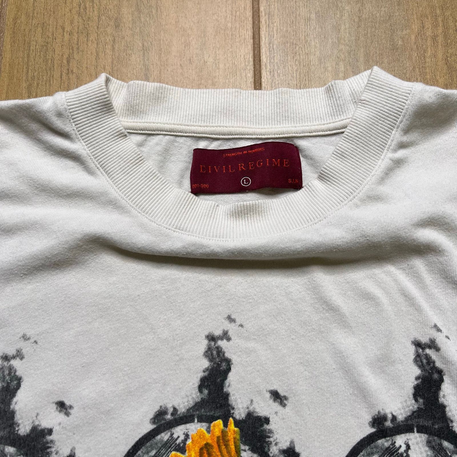 Civil Regime Civil Regime Floral Graphic T Shirt Mens L Streetwear Y2K Size US L / EU 52-54 / 3 - 3 Thumbnail