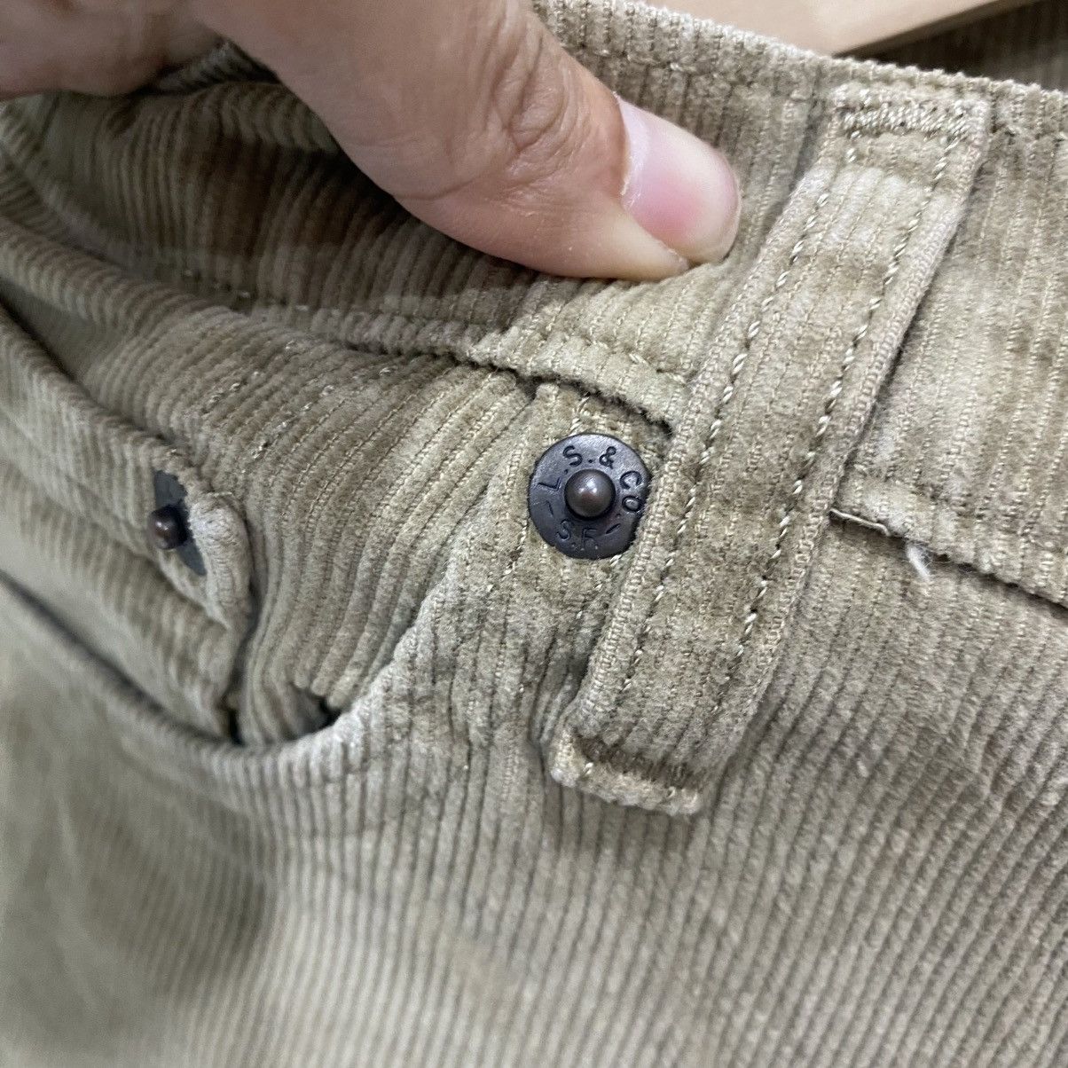 Levi's Levis 511 2018 Corduroy Pants Beige Size US 29 - 5 Thumbnail