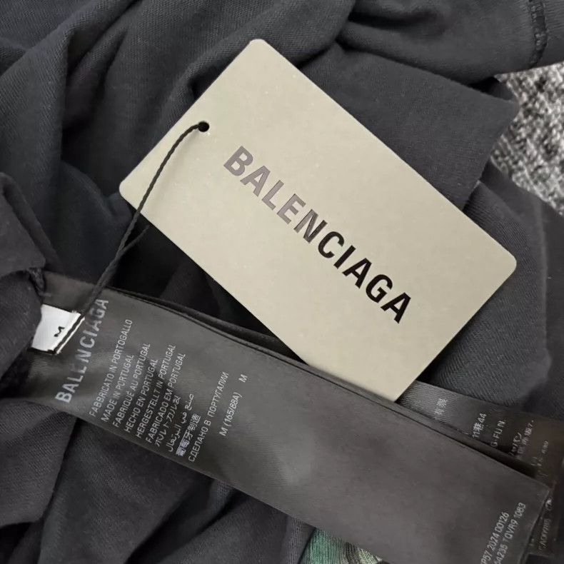 Balenciaga Balenciaga Black destruction erosion Statue of Liberty sho Size US M / EU 48-50 / 2 - 4 Thumbnail