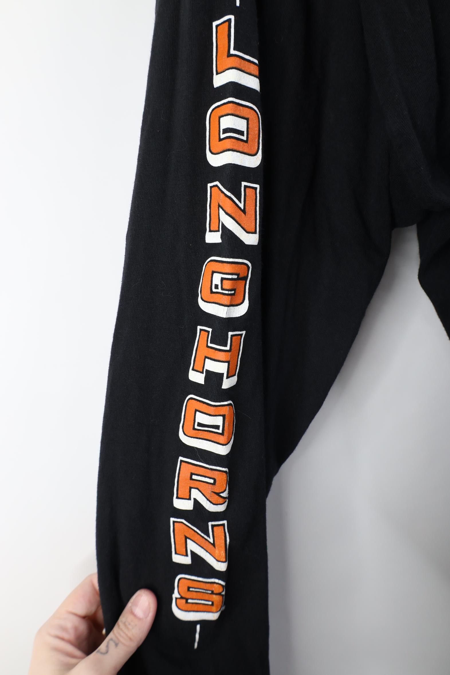 Vintage Vintage 90s University of Texas Long Sleeve T-Shirt Black Size US XL / EU 56 / 4 - 8 Thumbnail