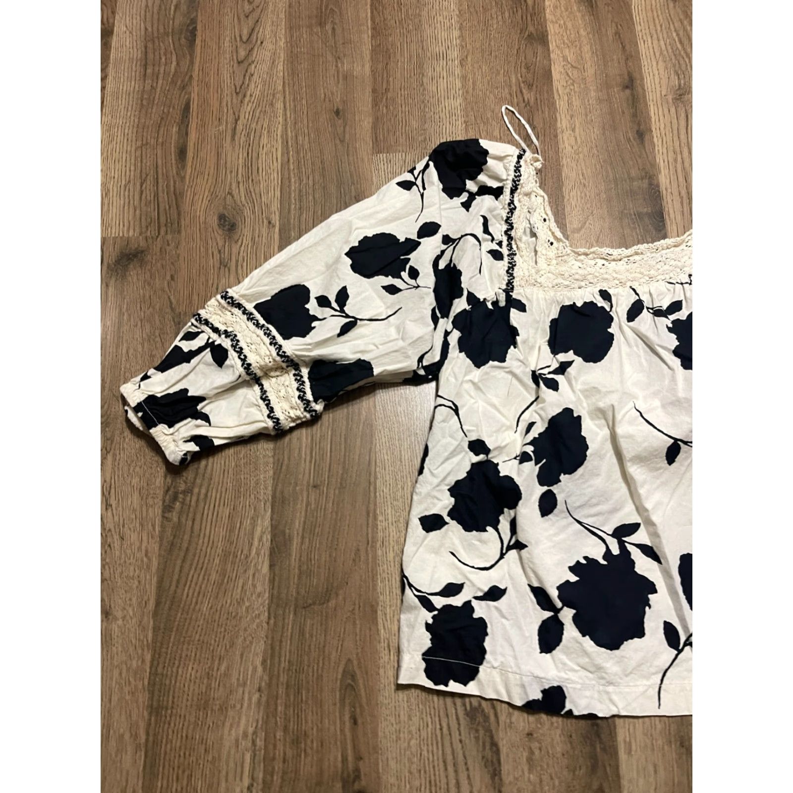 Vintage Maurices Shirt Womens Size M Black White 3/4 Sleeve Off the Shoulder T-Shirt Casual Modern Womens Size M / US 6-8 / IT 42-44 - 3 Thumbnail