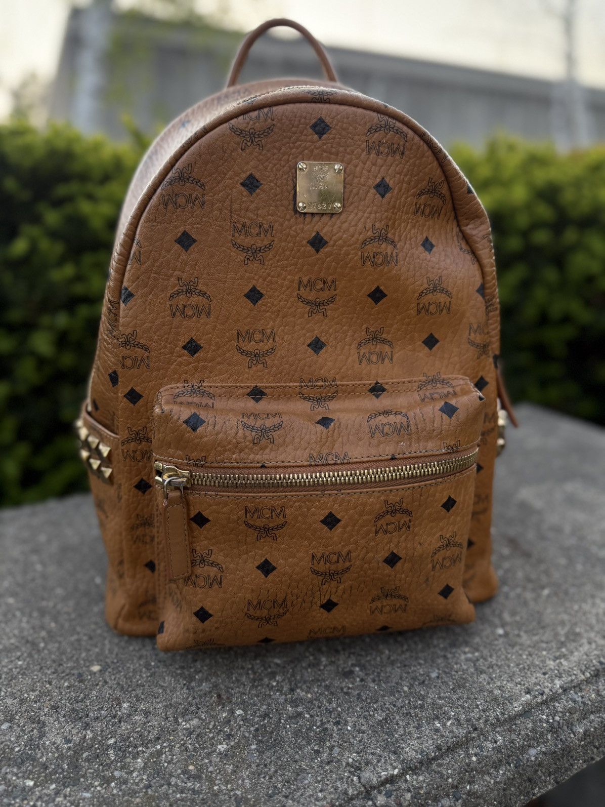 MCM MCM Classic Logo Brown Studs Medium Backpack 🧼 Size ONE SIZE - 1 Thumbnail