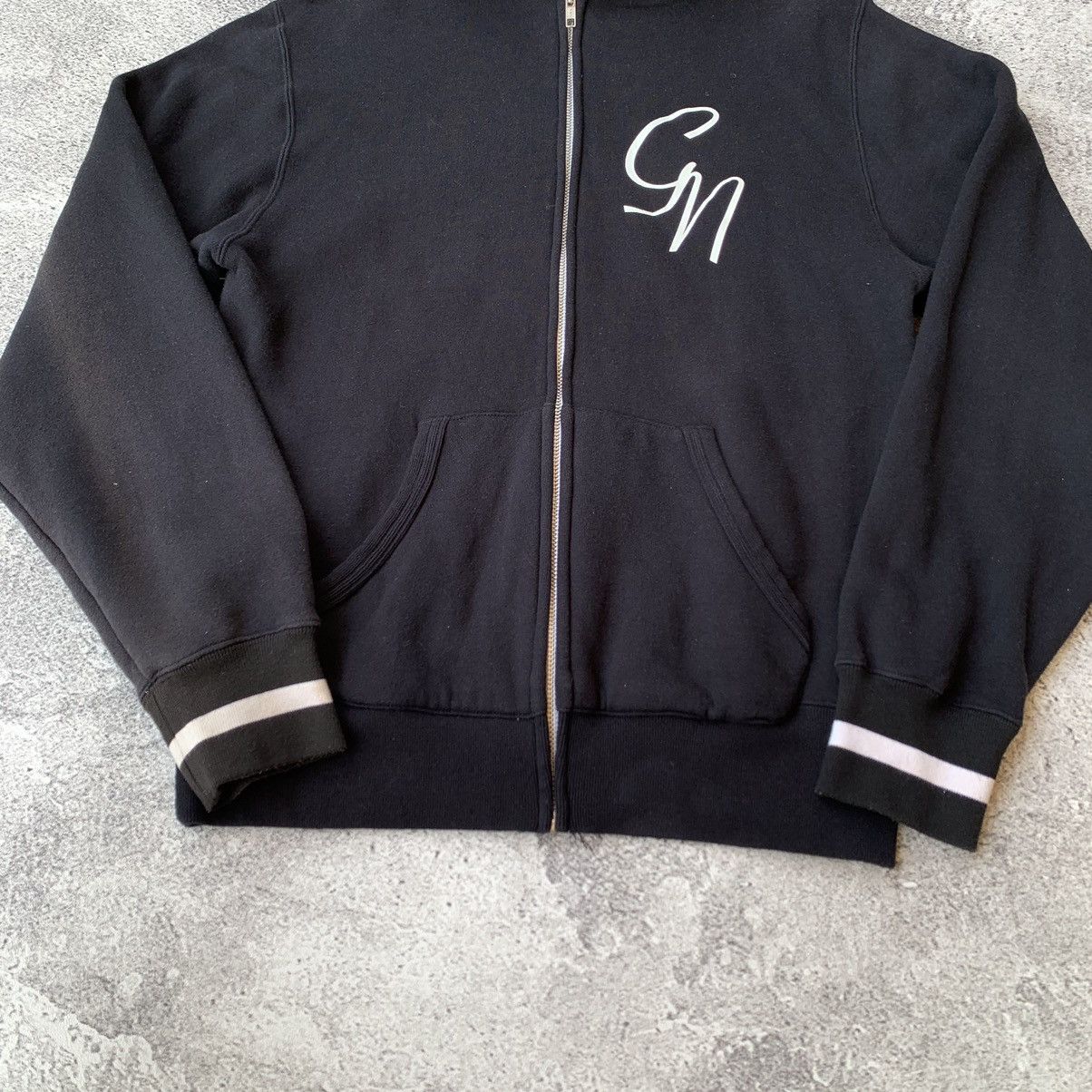 Gallery1950 × Japanese Brand × Thrasher Ziphoodie Thrasher x Gallery1950 Black Sun Fadded Size US M / EU 48-50 / 2 - 4 Thumbnail